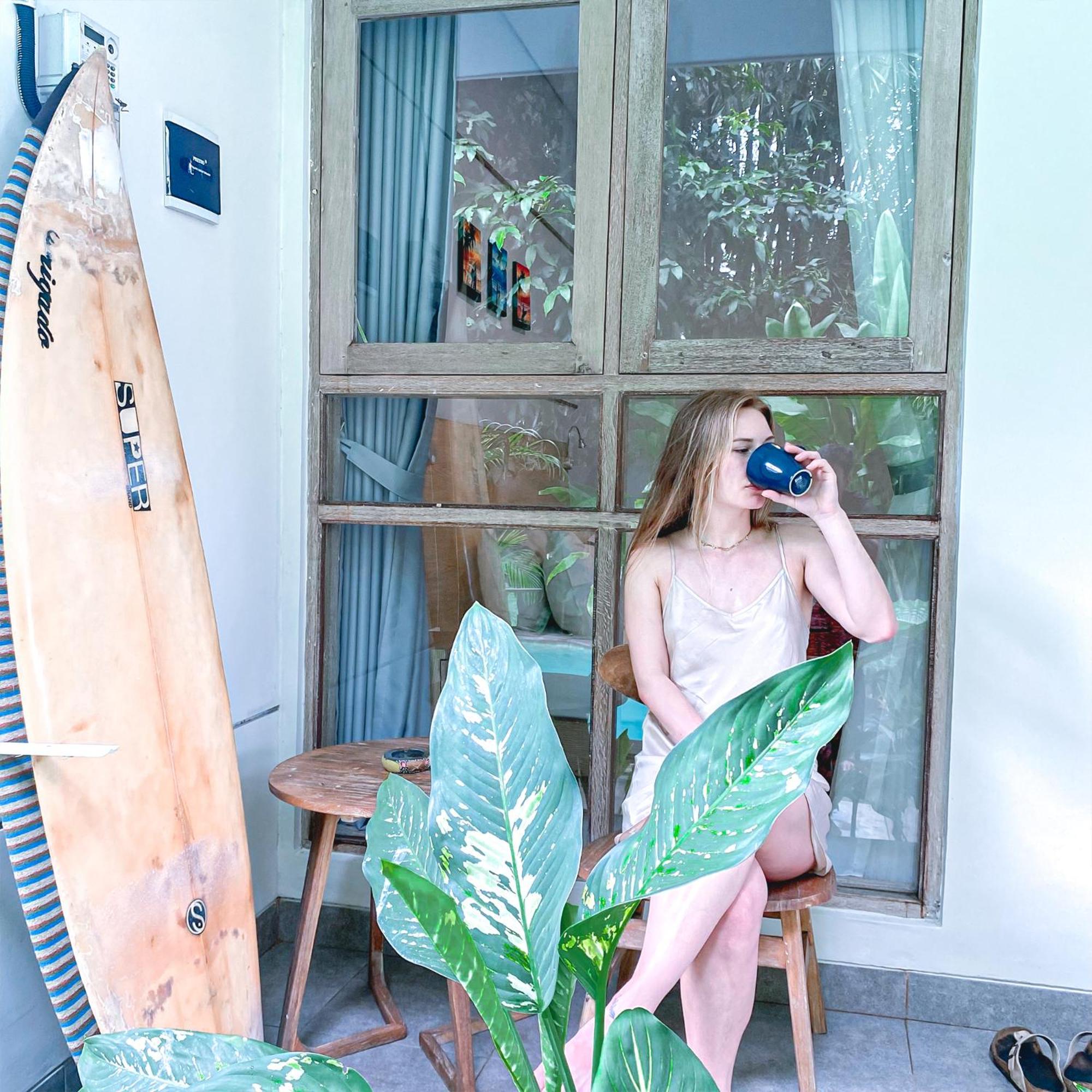 Manuver Surf And Stay Uluwatu Bali Джимбаран Экстерьер фото